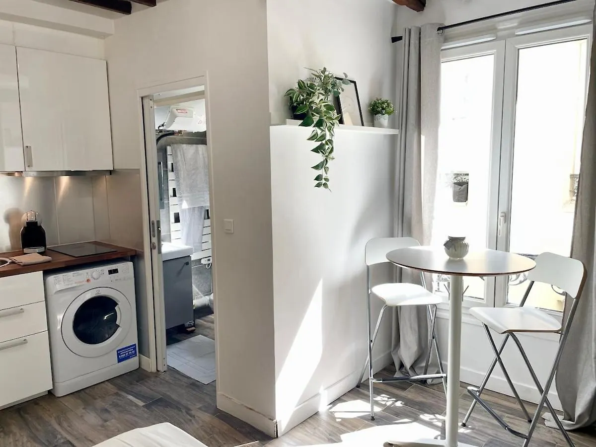 Cosy Flat Bastille & Marais - Wifi Fibre & Netflix Paris France
