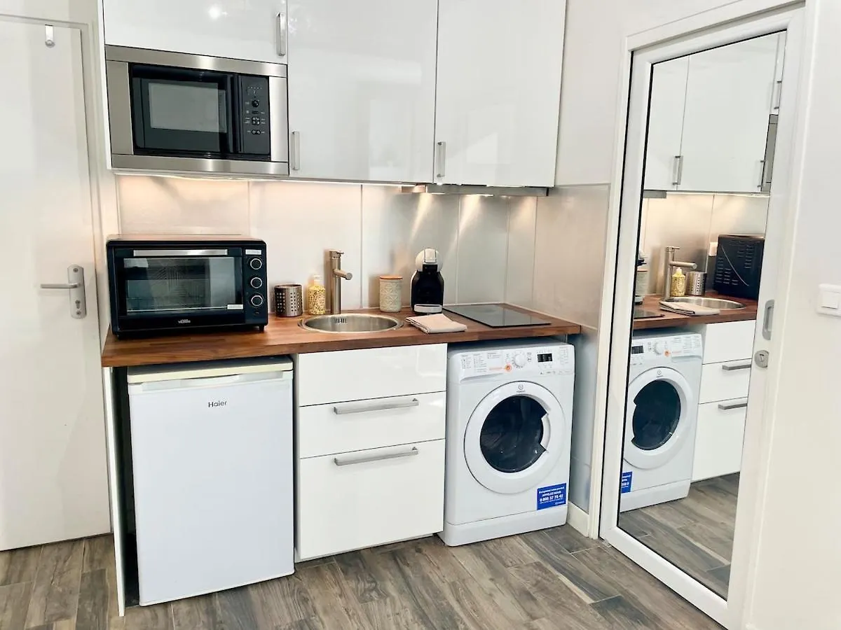 Cosy Flat Bastille & Marais - Wifi Fibre & Netflix Paris 0*,  Fransa