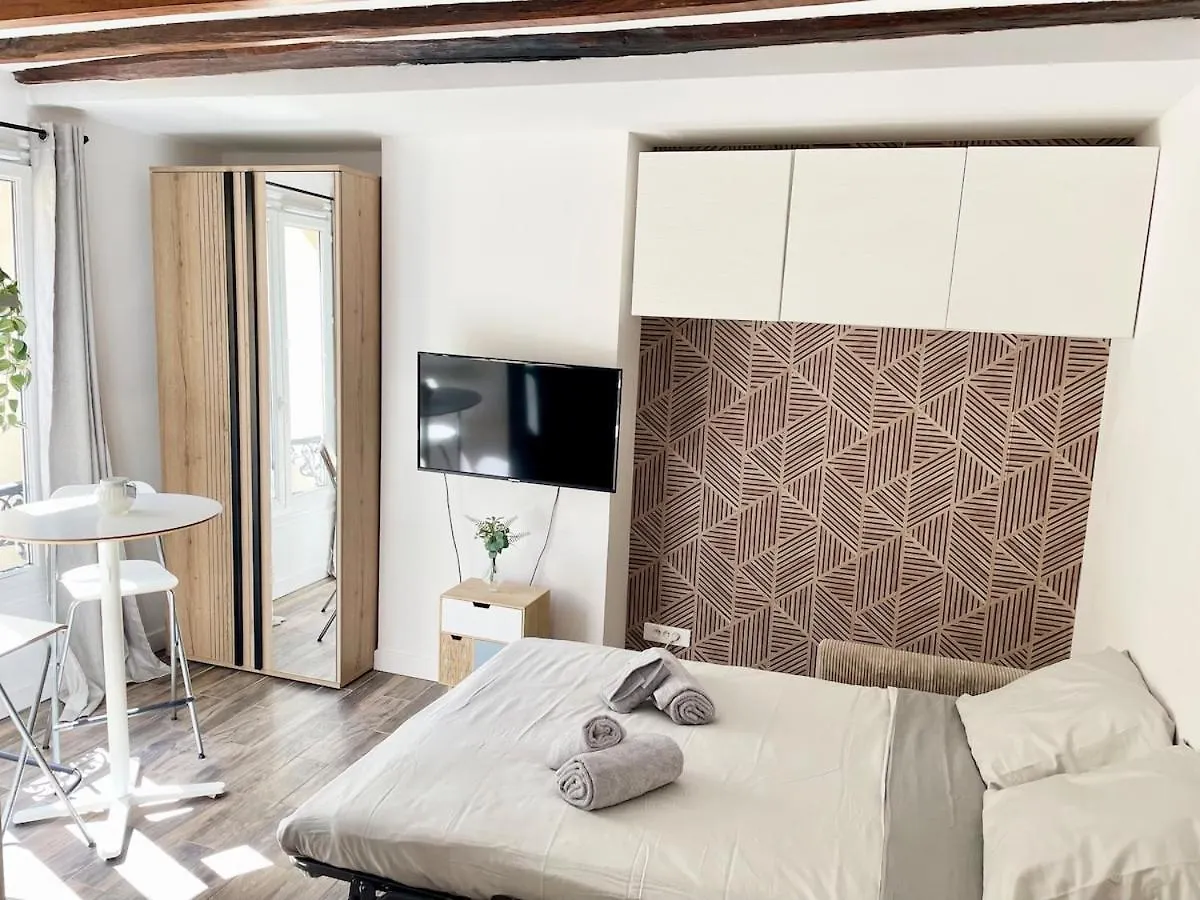 Daire Cosy Flat Bastille & Marais - Wifi Fibre & Netflix Paris Fransa